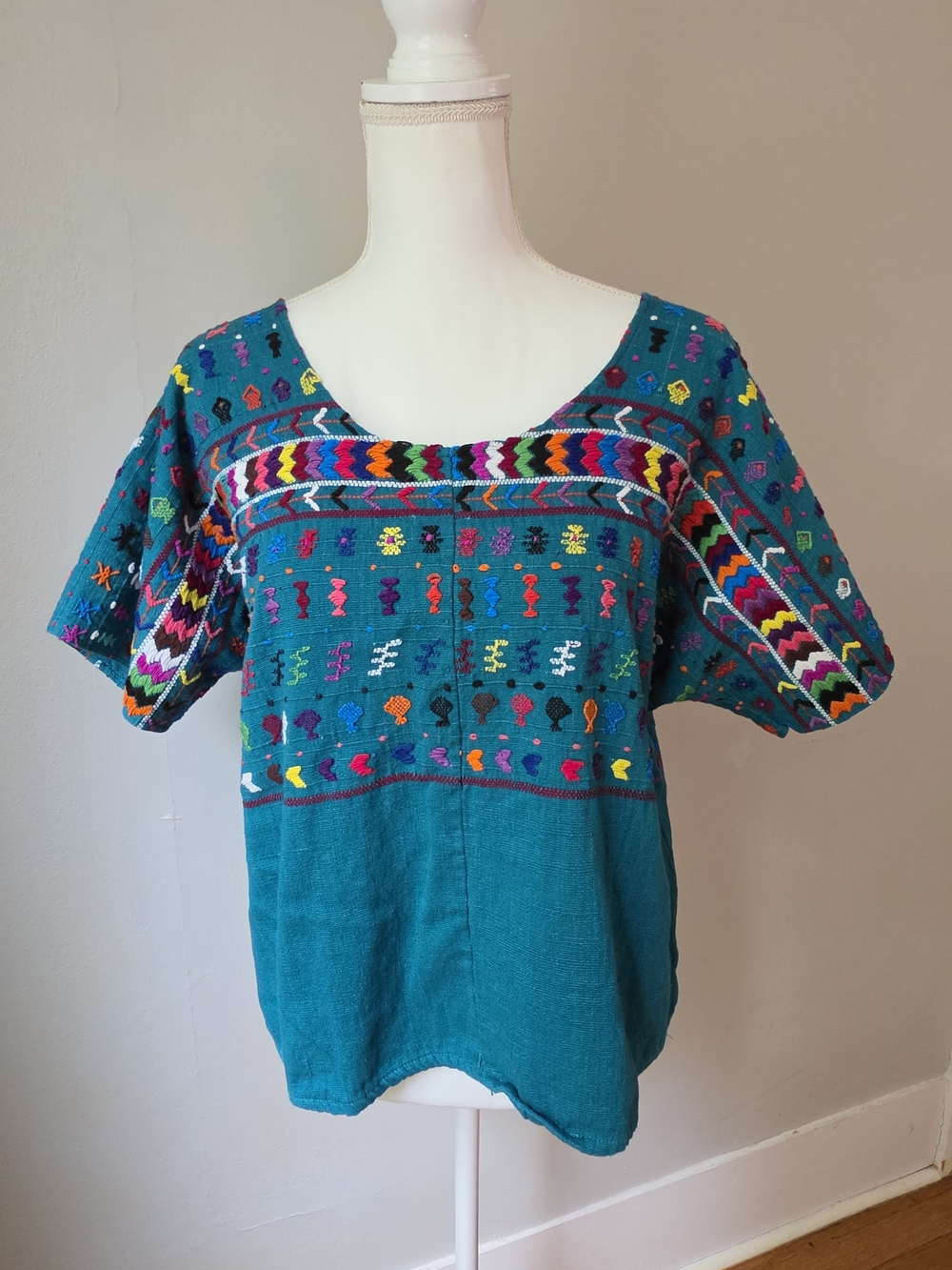 Authentic Spanish Huilip Embroidered Top